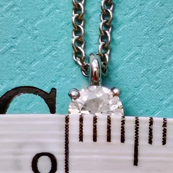 🩵SOLD🩵Tiffany & Co. Round Diamond Solitaire 0.25 ct Platinum Chain Necklace - Picture 7 of 9